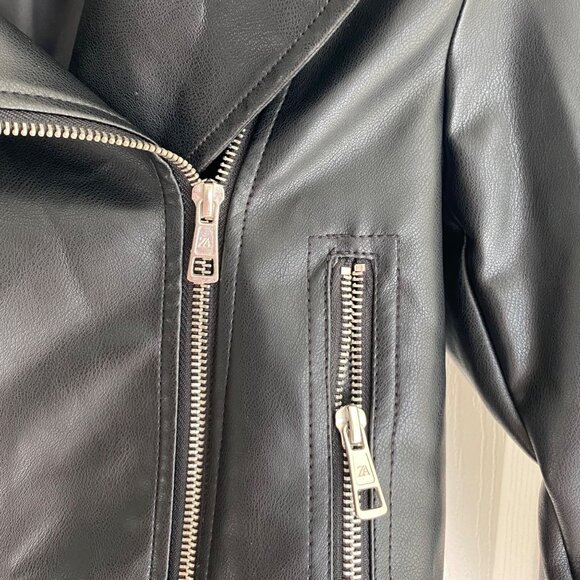 Zara Black Faux Leather Moto Jacket Size 10 (small) with zipper pockets - Picture 5 of 8